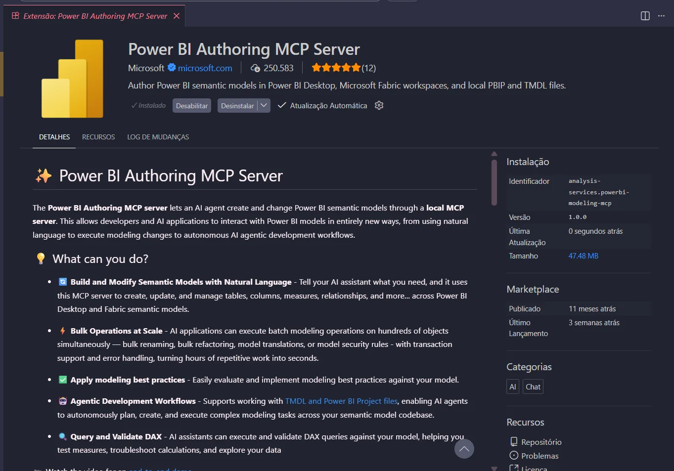 P&aacute;gina da extens&atilde;o Power BI Authoring MCP Server da Microsoft no VS Code com status Instalado.